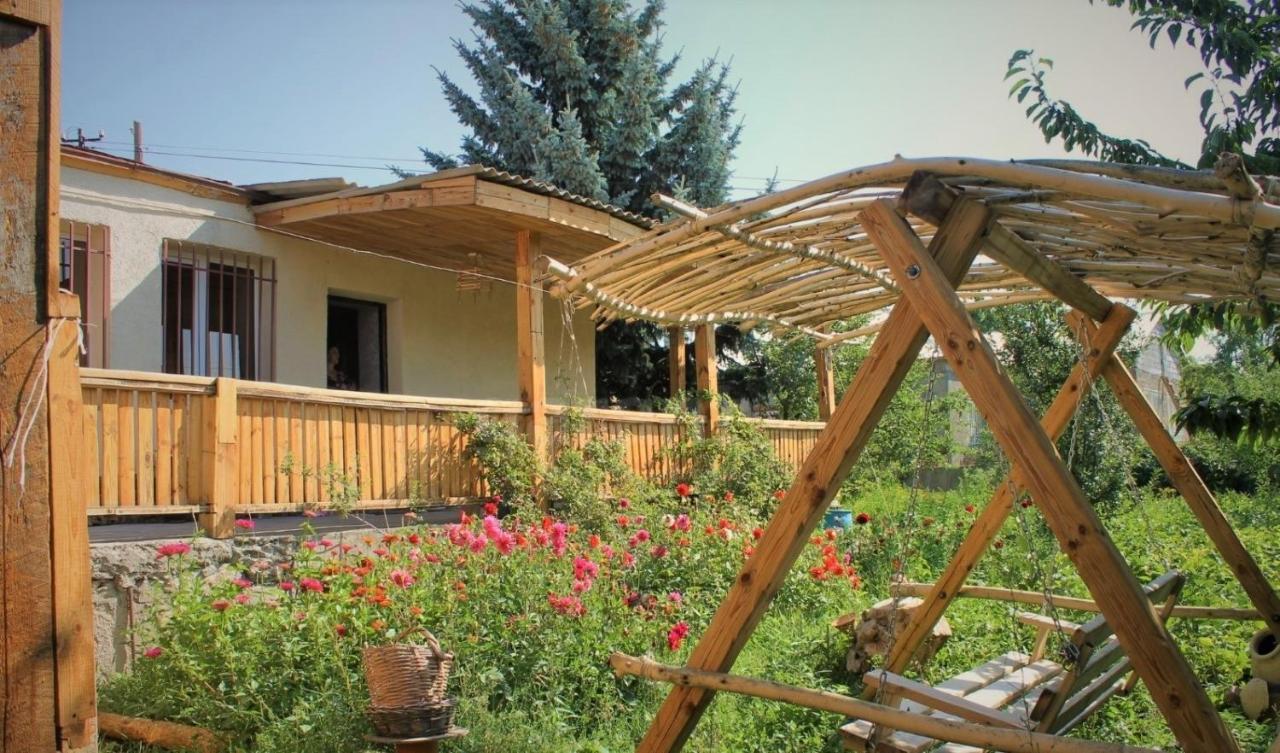 Armen'S B&B Sevan Exterior photo